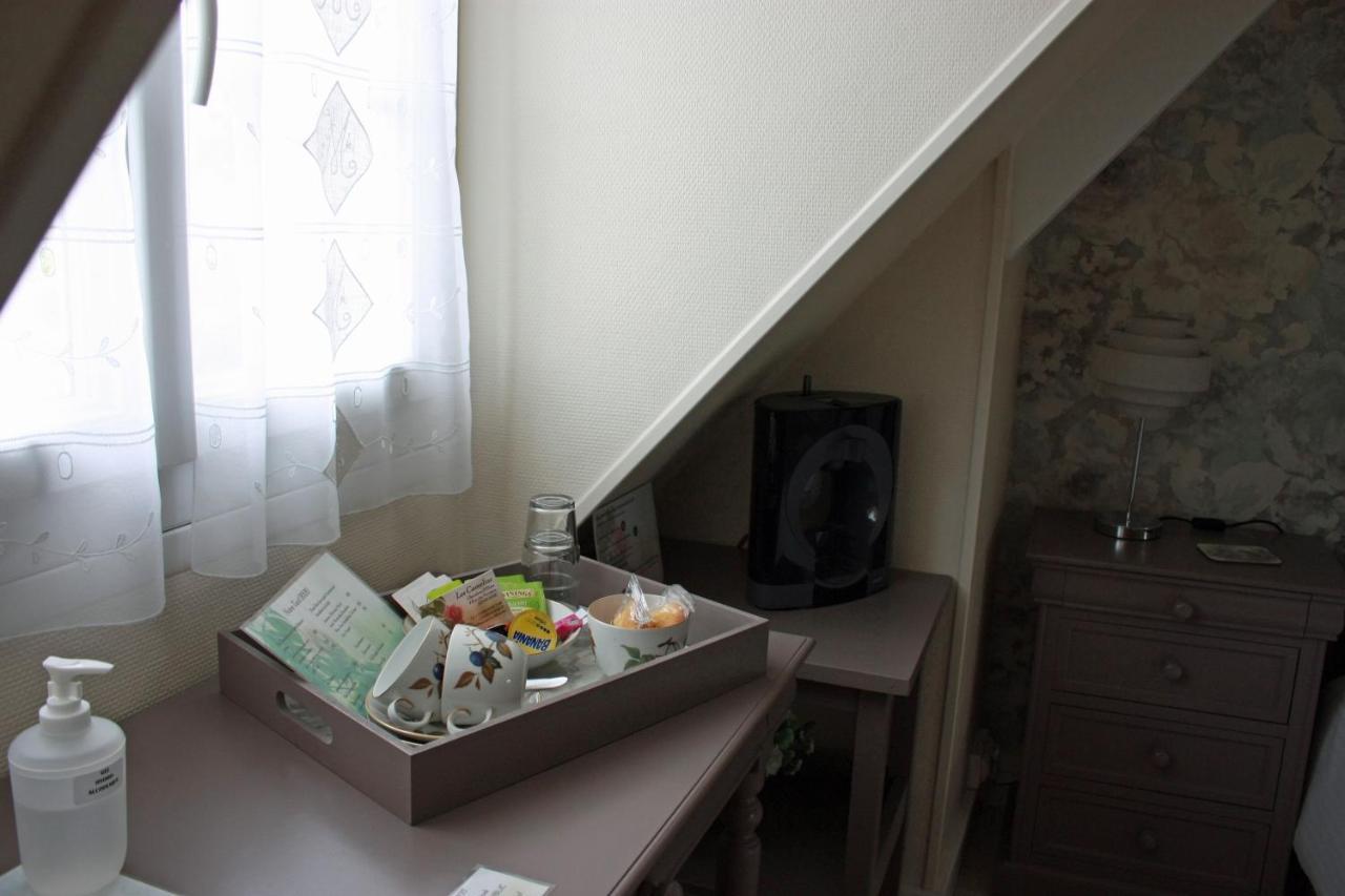 Les Camelias Bed and Breakfast Binic Exterior foto