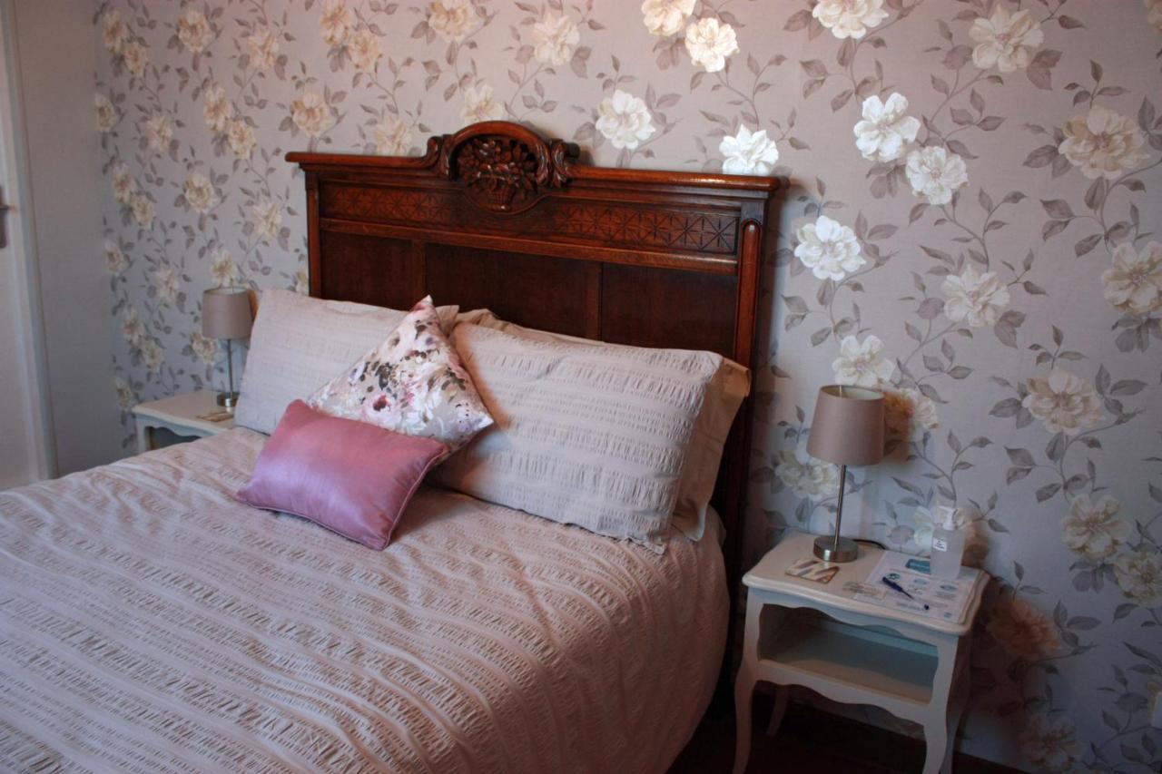 Les Camelias Bed and Breakfast Binic Exterior foto
